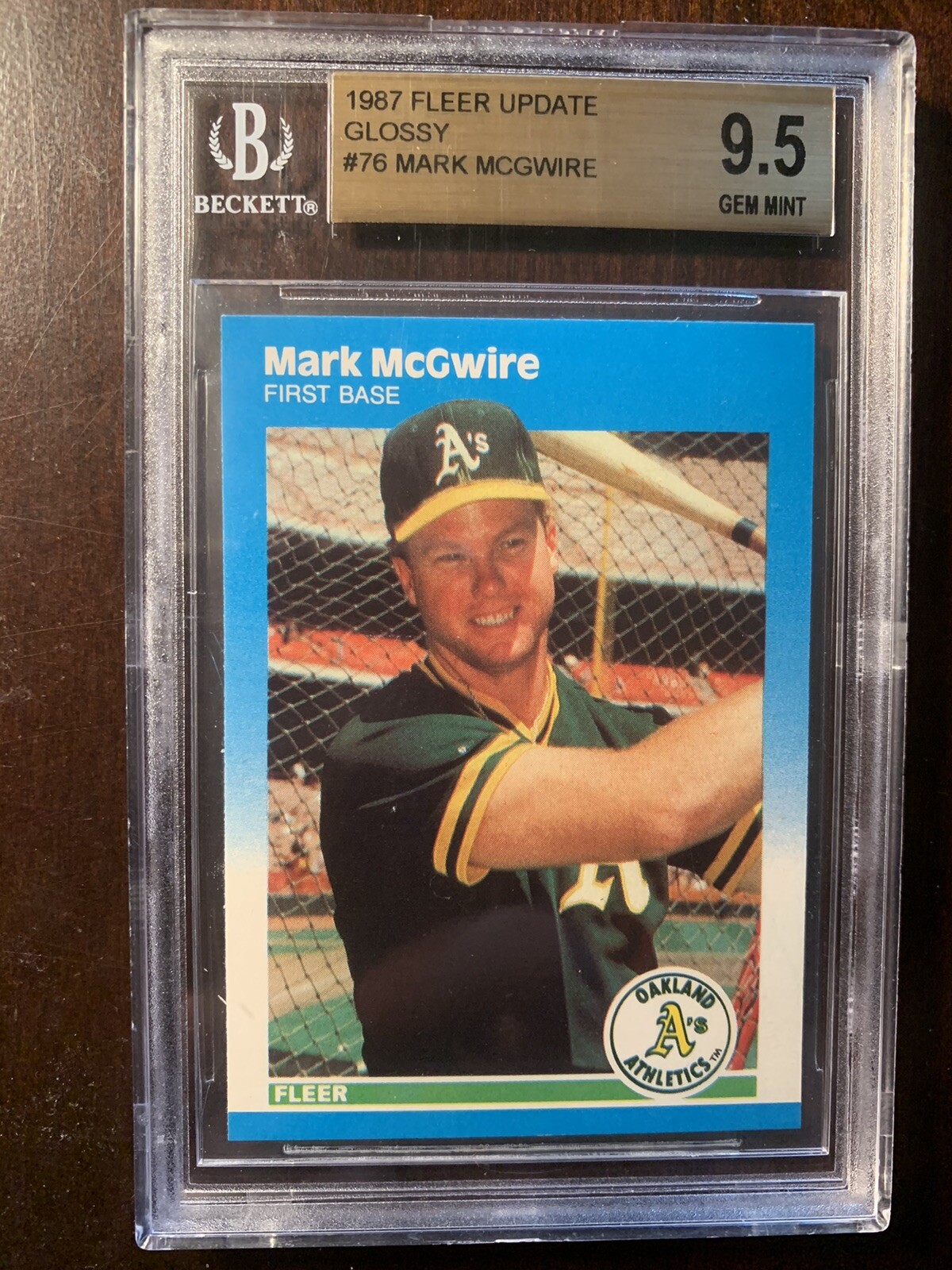 1987 Fleer Update Glossy Mark McGwire BGS 9.5