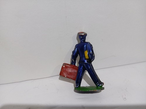 VINTAGE LEAD TOY FIGURES TRAIN PORTER 1 1/2" BARCLAY MANOIL Black Americana - Picture 3 of 8