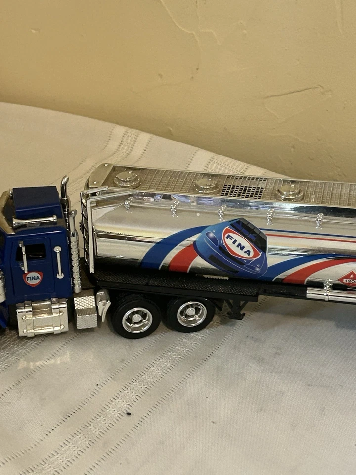 FINA TRACTOR TRAILER TANKER TRUCK GAS FUEL OIL 1997 EQUITY MARKETING REGULAR - Image 4 of 4