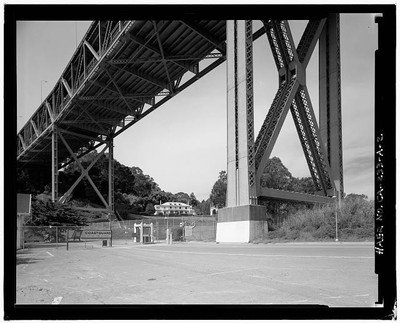 2. Frank Deras Jr., Photographer April 1998 NAVAL TRAINING STATION, QUARTERS 1,