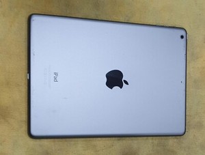 PADTG26 Original Akkudeckel Backcover Gehäuse für Apple iPad 5 iPad Air A1474