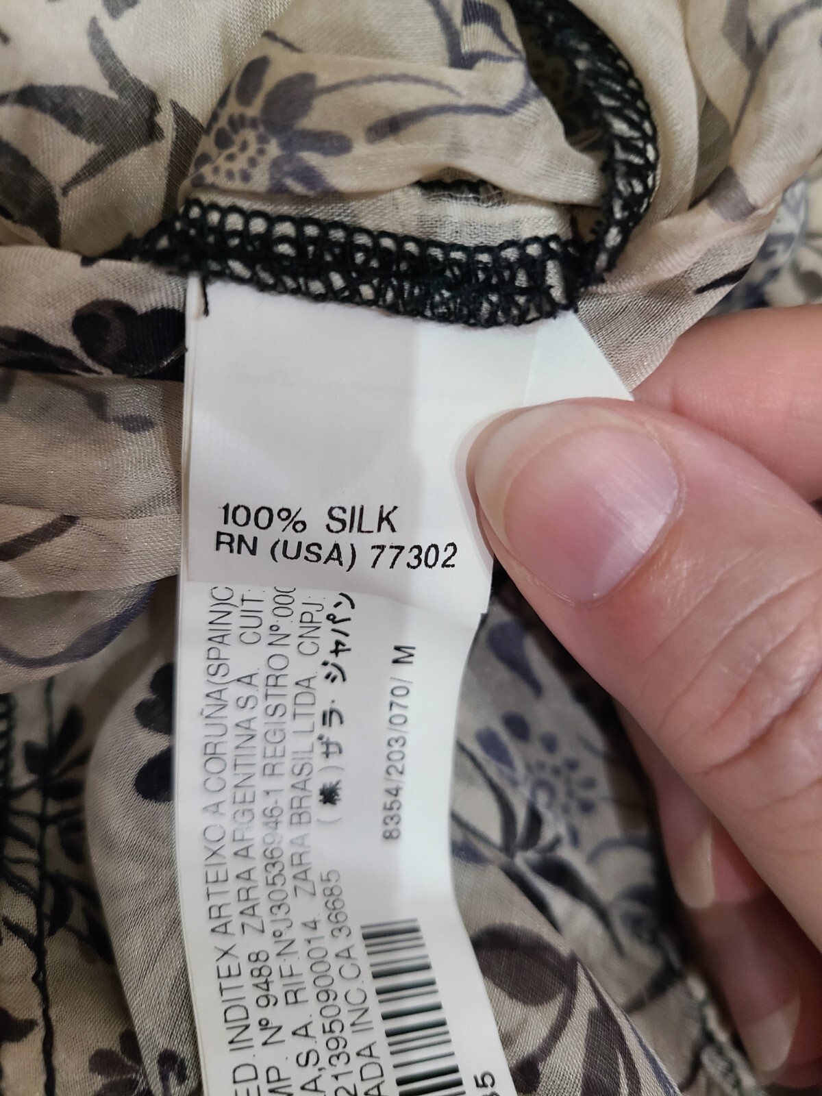 ZARA Basic Medium Blouse,  SILK, Super Lightweigh… - image 7