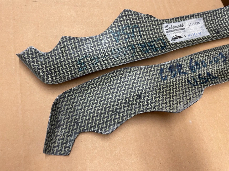 Honda CBR 600RR 2003-2004 FRAME cover  made from Carbon Fiber - Imagem 4 de 4