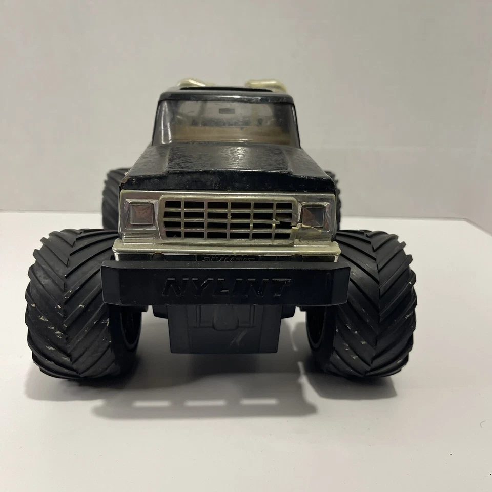 Nylint Spiker's Eagle...Has Landed Monster Truck Action Master прочный металл 12x8"" - Изображение 2 из 4