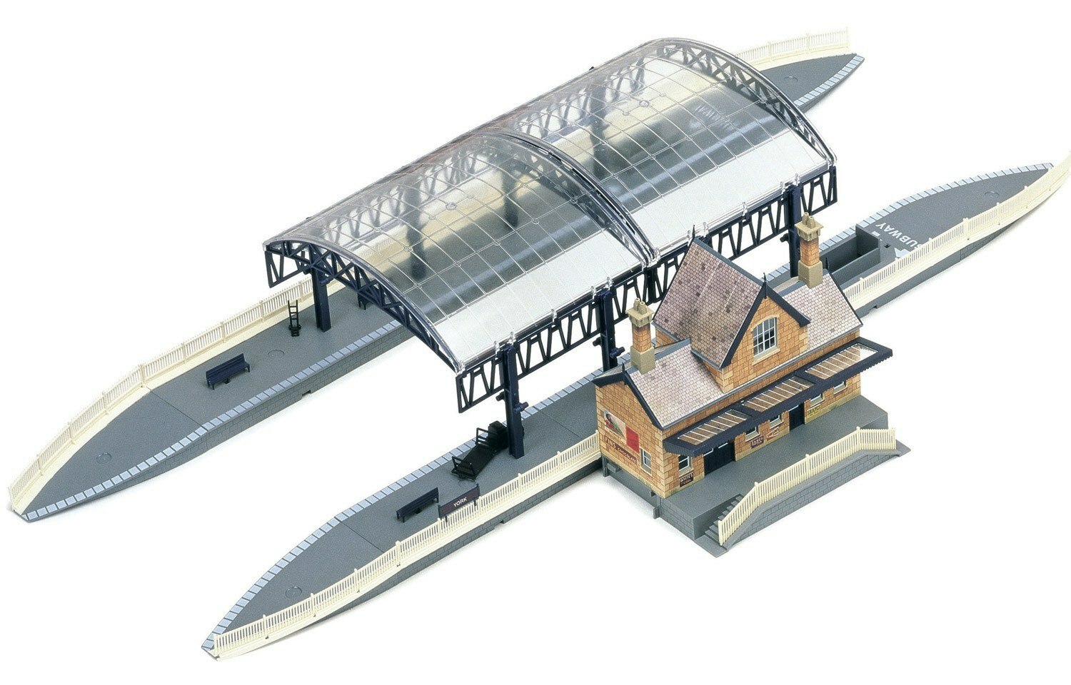 Hornby R8009 OO Gauge Station Terminus