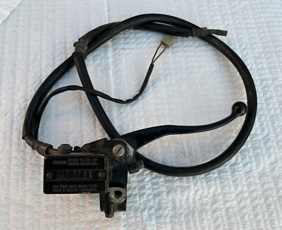 Yamaha XT 350 brake pump brake fitting right front original brake pump [K4]