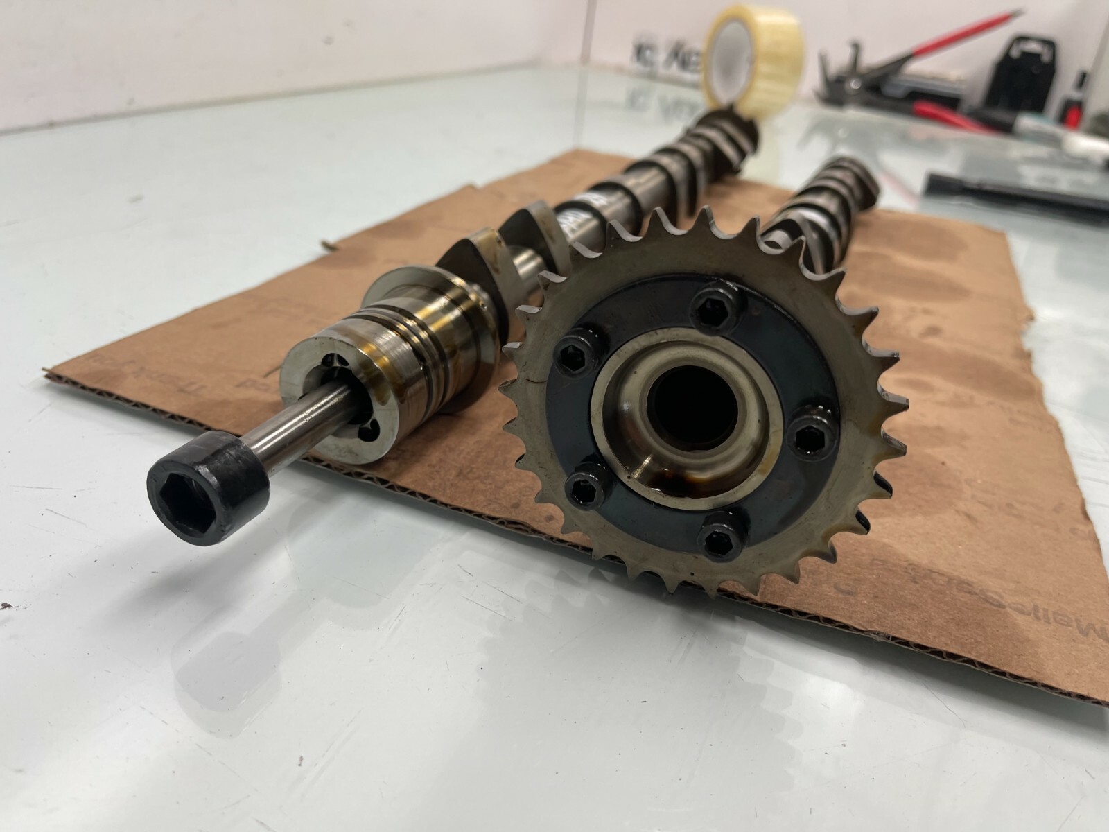 2007 Maserati Quattroporte M139 4.2L V8 engine RIGHT CAMSHAFT INTAKE EXHAUS OEM