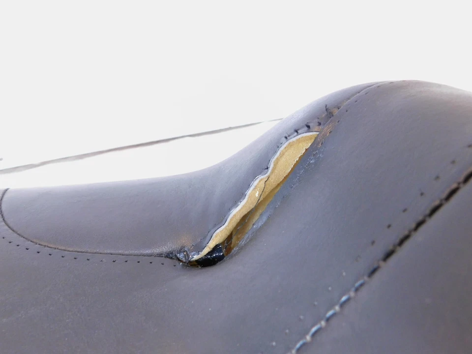 Harley Davidson Sportster 883 1200 Custom Hugger & Sport Passenger Rider Seat - Image 4 of 4