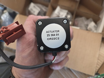 #ad Kohler Stepper Motor Fuel Actuator OR22C2 $75.00