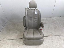 2011-2020 Toyota Sienna Grey Leather 2nd Row Reclining Rear Seat 11525547 2011-2020 Toyota Sienna Grey Leather 2nd Row Reclining Rear Seat 11525547