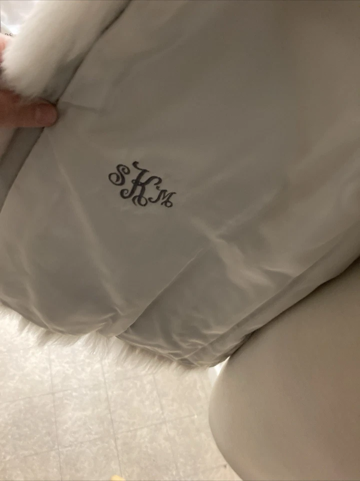 Silver Fox Coat Jacket Women’s - Image 3 of 4