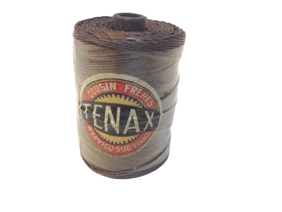 Fil à coudre Lin Marron cablé 6 brins Cousin 232 Tenax Bobine de 50 grammes - Photo 4/4