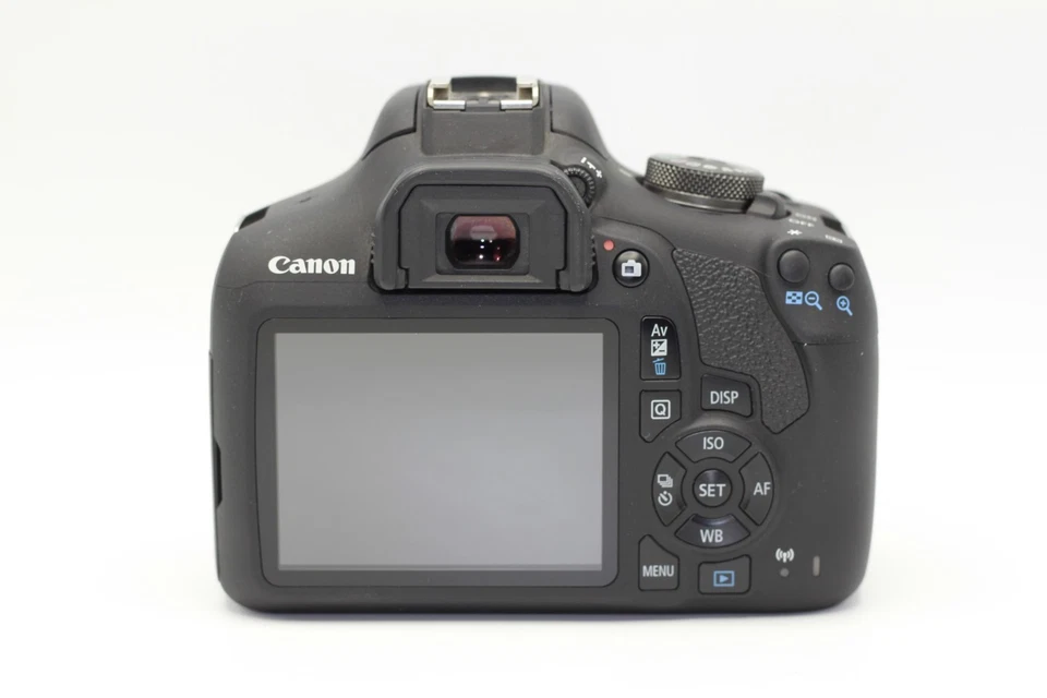 Canon EOS 2000D, photo 3 of 5