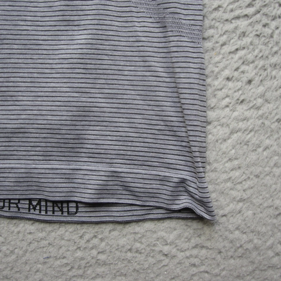 Camisa Lululemon Para Mujer 4 Swiftly Tech Manga Corta Sin Costuras Camiseta Atlética Correr Foto 3 de 4