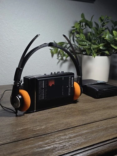 Sony Walkman WM-F100III – Serviced & Working w/ Original Case Vintage