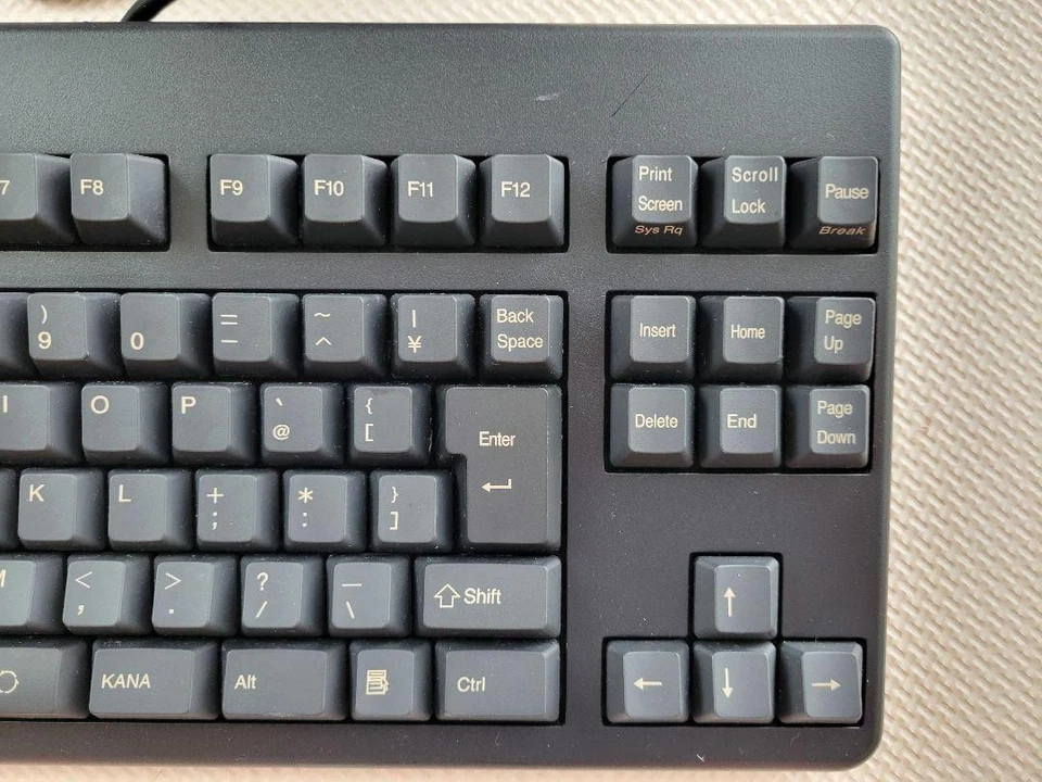 Topre Realforce 91UBK-S NG01BS Mechanical Wired Keyboard Good Tested Condition - Image 4 of 4