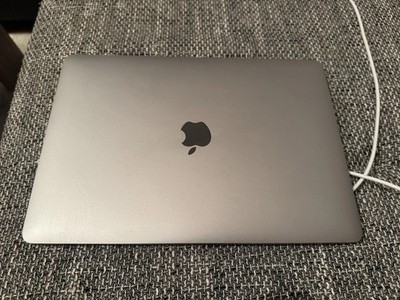Apple Macbook Pro -  i7 / 32GB RAM / 2TB SSD   Sehr guter Zustand