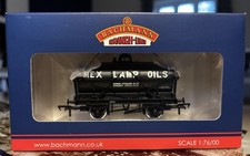 Bachmann 37-685 14T Tank Wagon Mex Lamp Oils. New In Box. OO Gauge