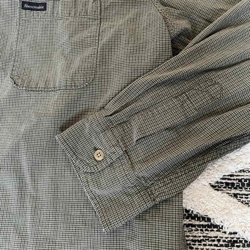 A&F | Herren grünes Knopfleiste Shirt - Bild 4 von 6