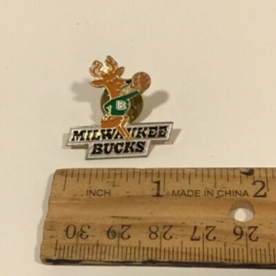 2021 CHAMPIONS NBA Milwaukee Bucks Logo hat Lapel Pin VINTAGE 1990's Brown Ball
