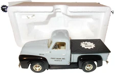 1995 First Gear Collectors Club 1953 Ford Pick-up Truck 19-0006  1/34 NIB