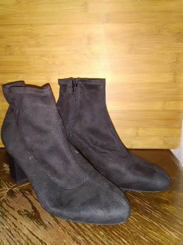 Ankle Boots (2.5 inch Block Heel) Black 