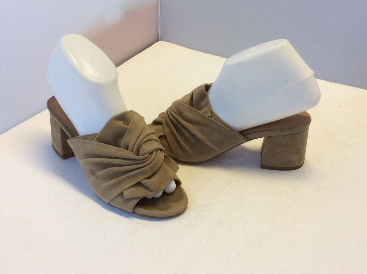 HALOGEN Women's Tan/Nude Suede Wrapped Bow Block Heels Slide Mules Size  M