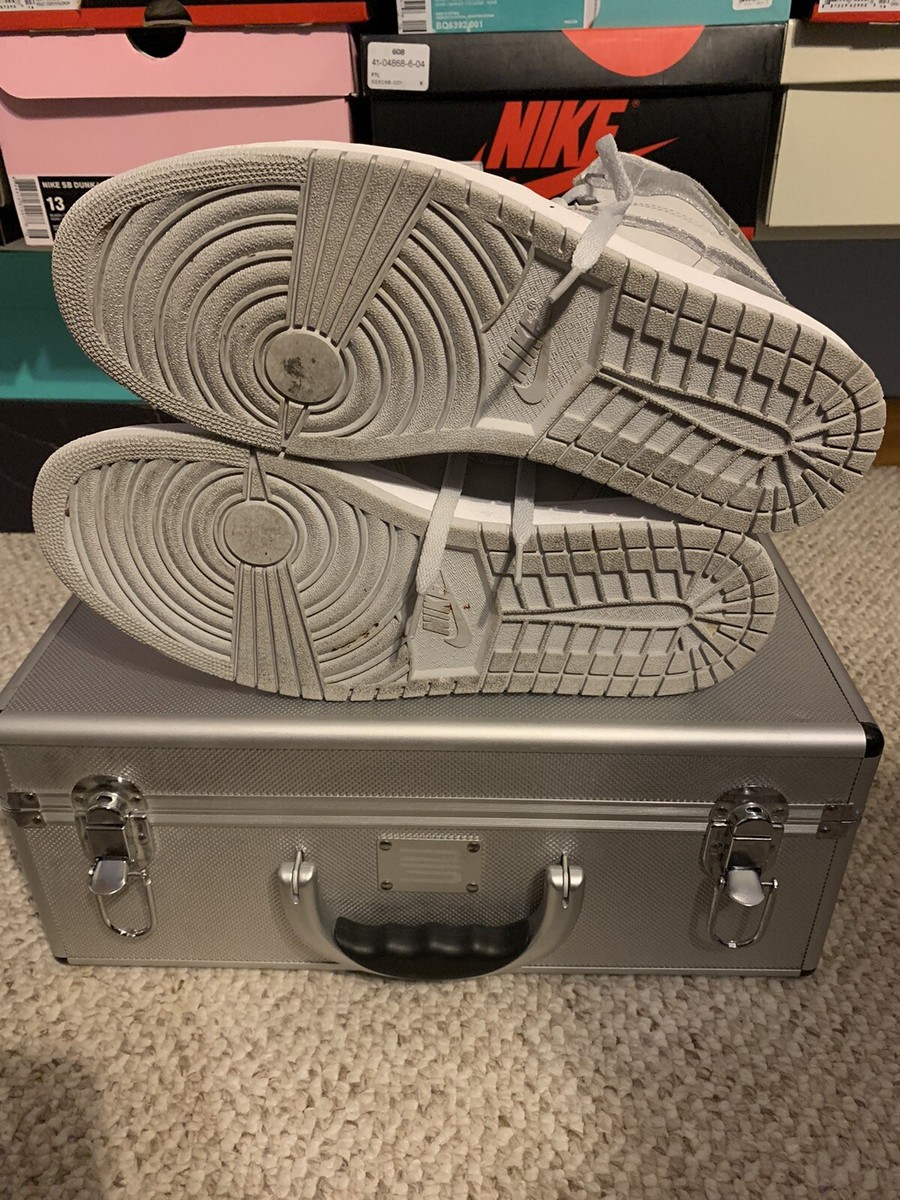 Air Jordan 1 High 25th Silver Anniversary size 13 Briefcase 2009