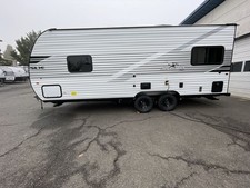 2025 Jayco JAY FLIGHT SLX SERIES 210 QBW