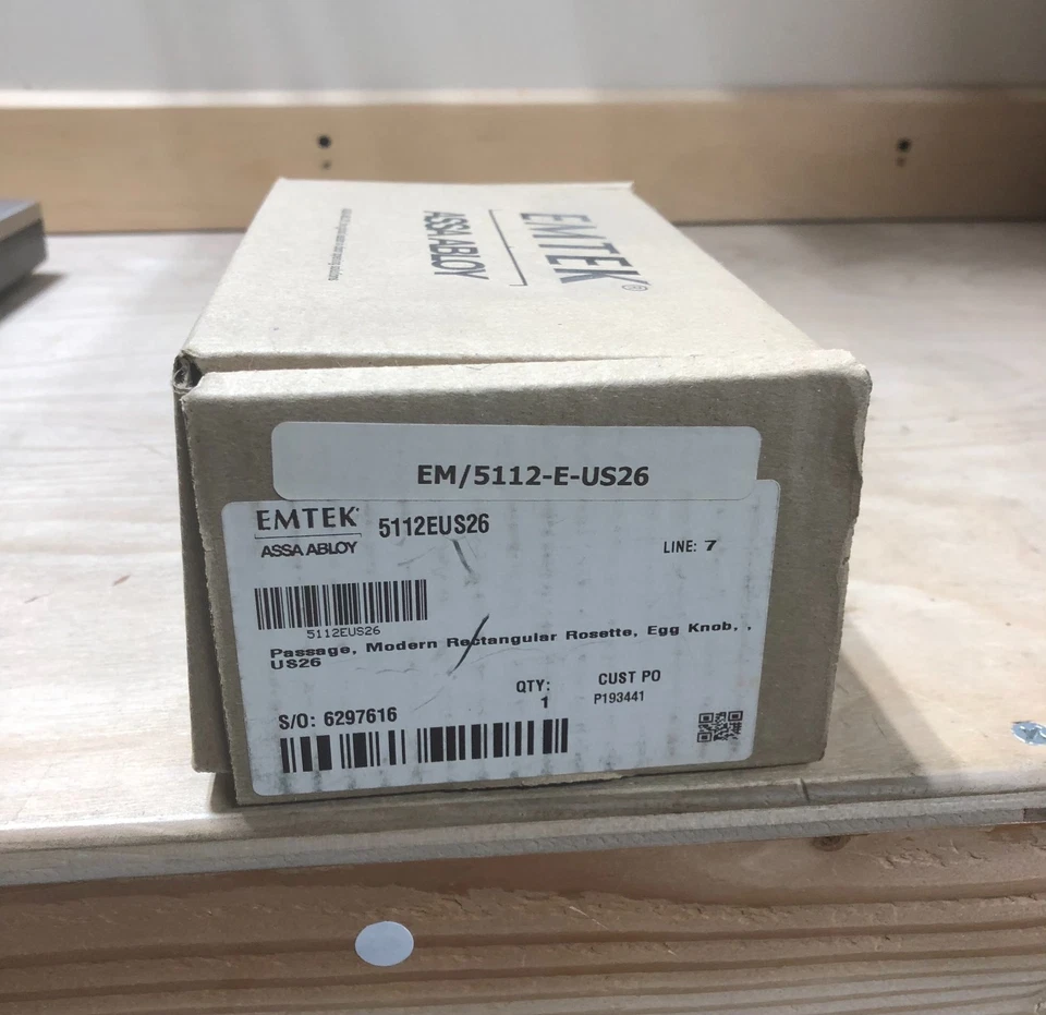 Emtek 5112EUS26 passage rectangular rosette with egg shaped knob - Image 2 of 2