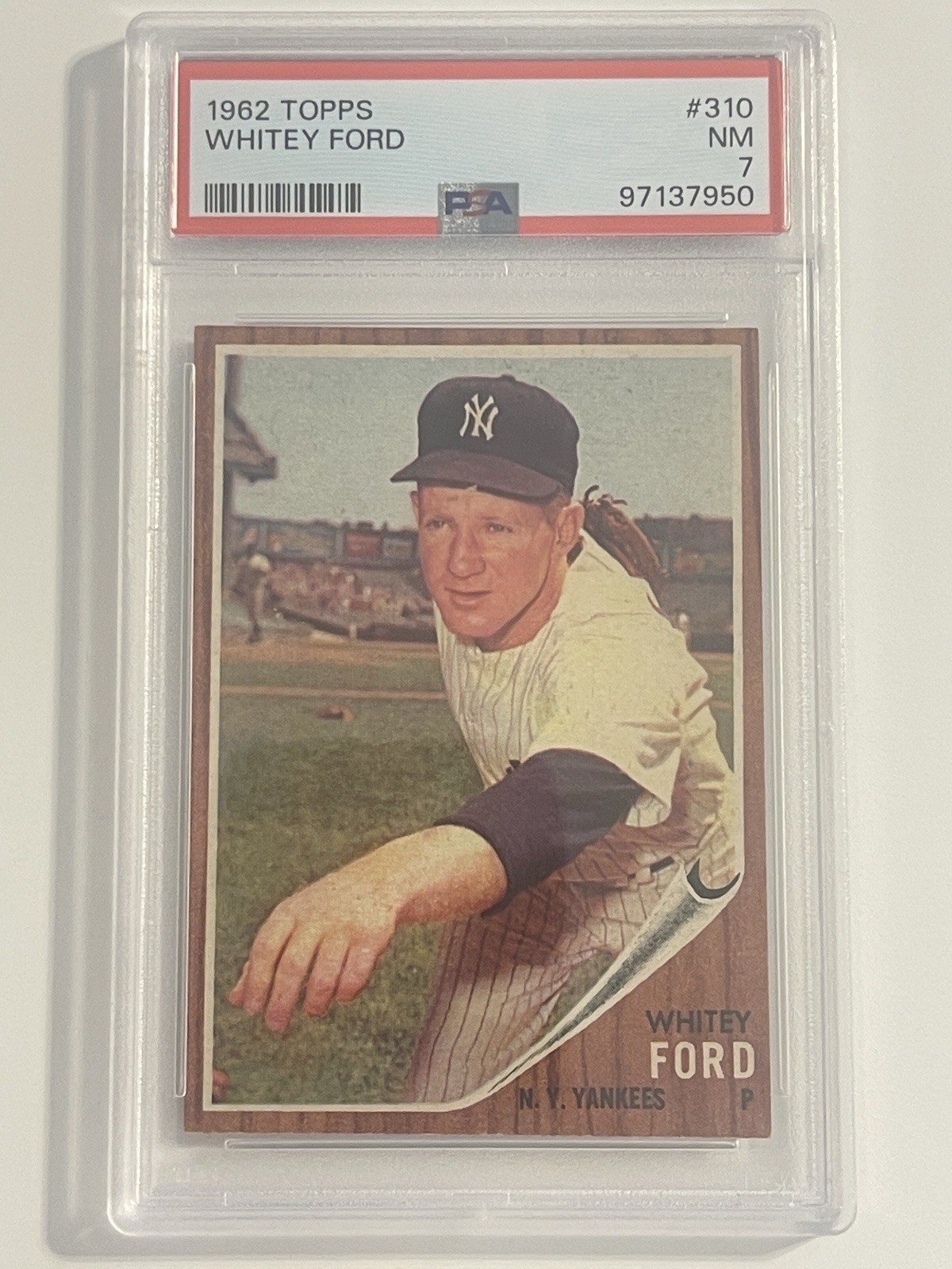 1962 TOPPS #310 WHITEY FORD YANKEES PSA 7 NM HOF