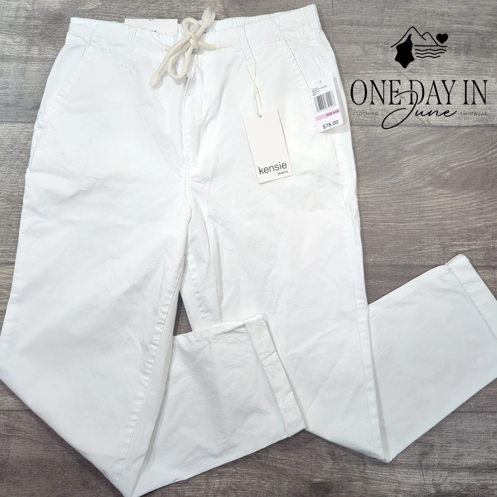 Kenzie Capri Pants Size 6
Opens in a new window or tab