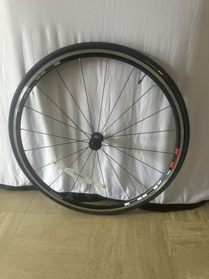 SHIMANO R500 700c RENNRAD VORDERRAD. 