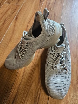 CloudAir Men s Size 8.5 Knit Sneakers   Light Gray Comfort Running/Walking Shoes