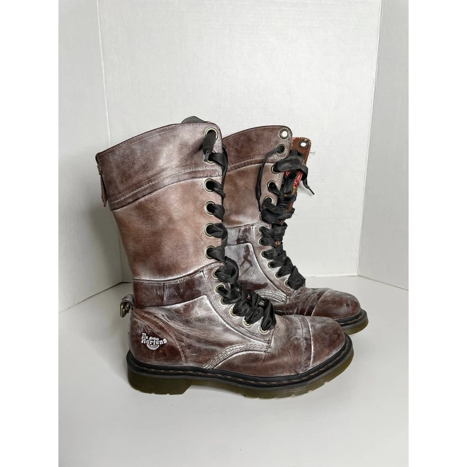 Dr. Martens Women’s Size 10 Brown Floral Foldover Triumph Lace Up High Boots - Image 3 of 4
