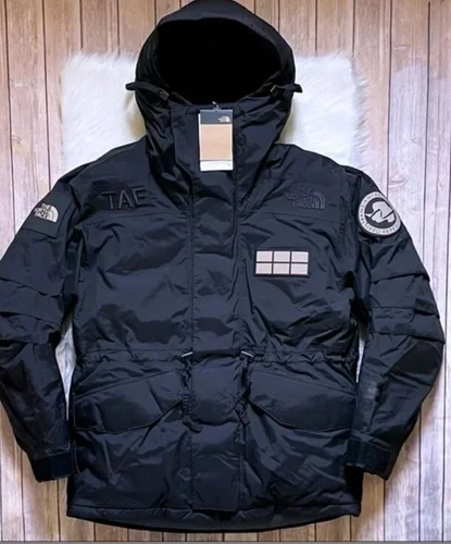 The North Face Men’s Large TAE Trans Antarctica Expedition Parka. new w/ tags