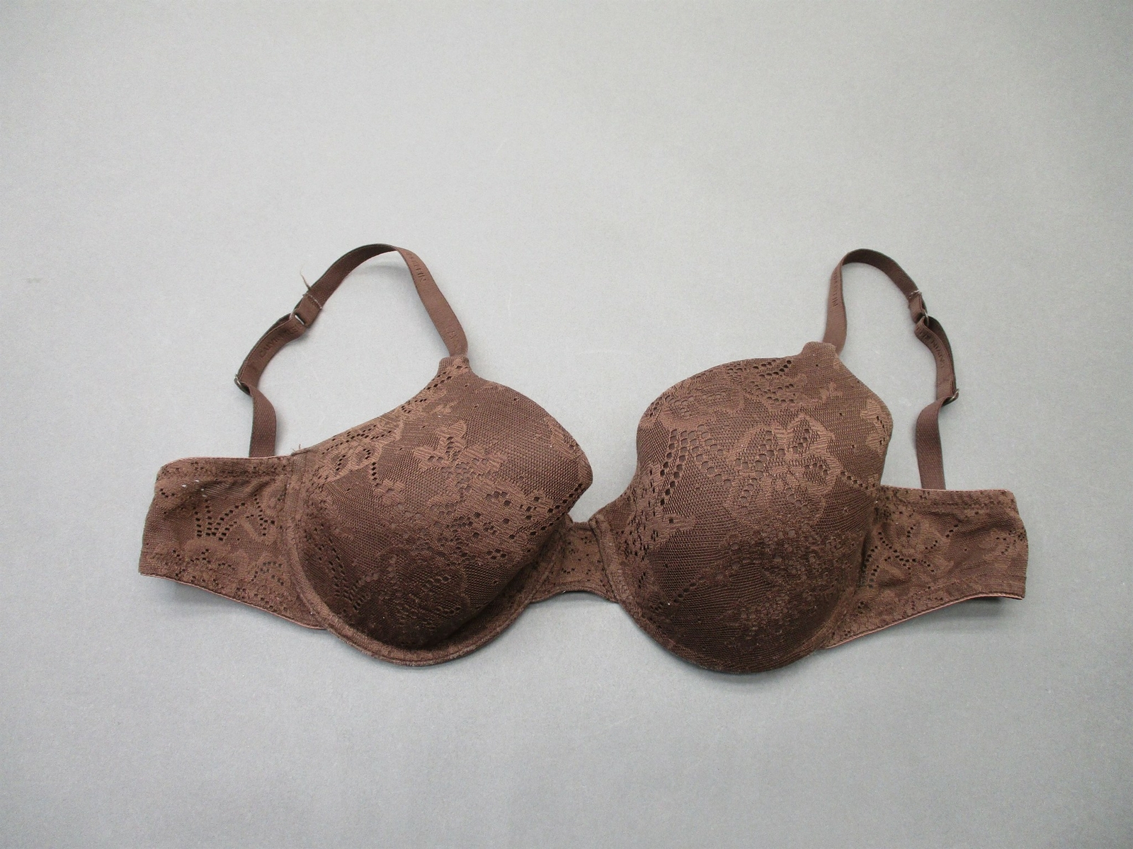 36C Calvin Klein Womens Brown Lace Underwire Padded Back Closure Demi Bra 6E | eBay 36C Calvin Klein Womens Brown Lace Underwire Padded Back Closure Demi Bra 6E | eBay