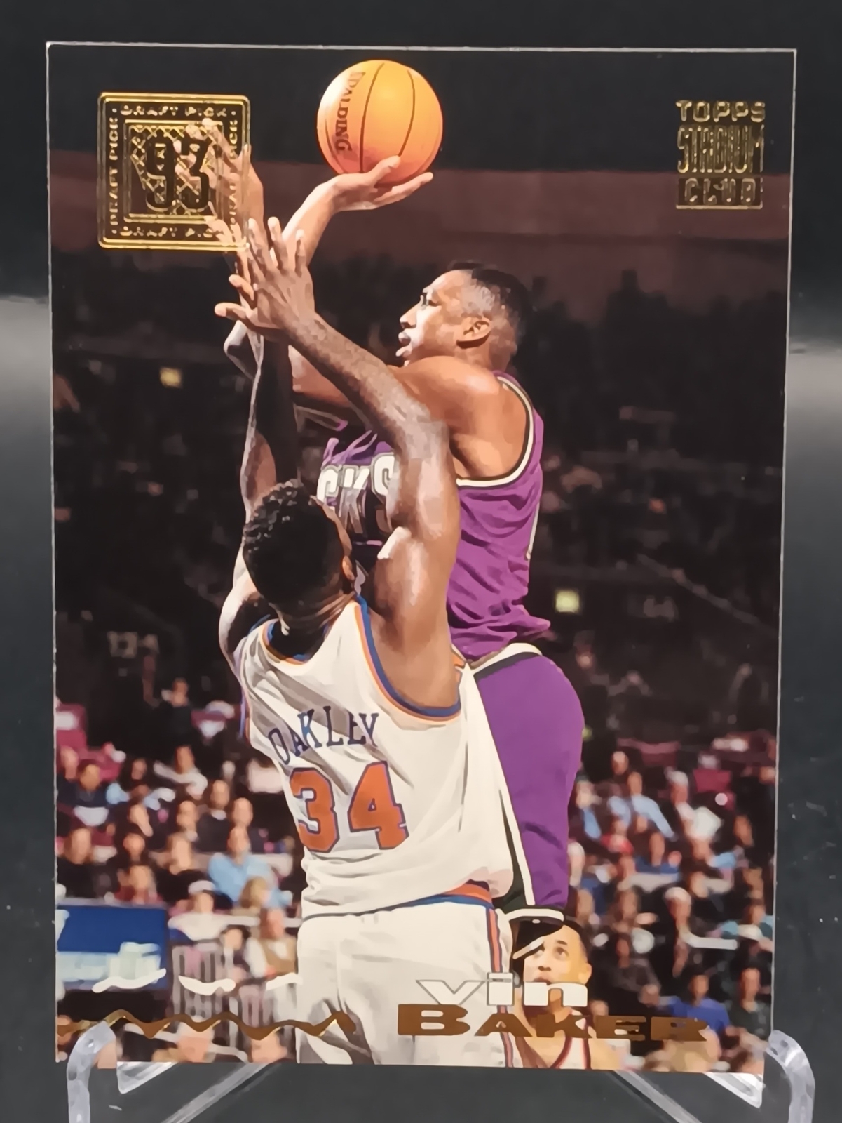 1993-94 Stadium Club #307 Vin Baker - Milwaukee Bucks