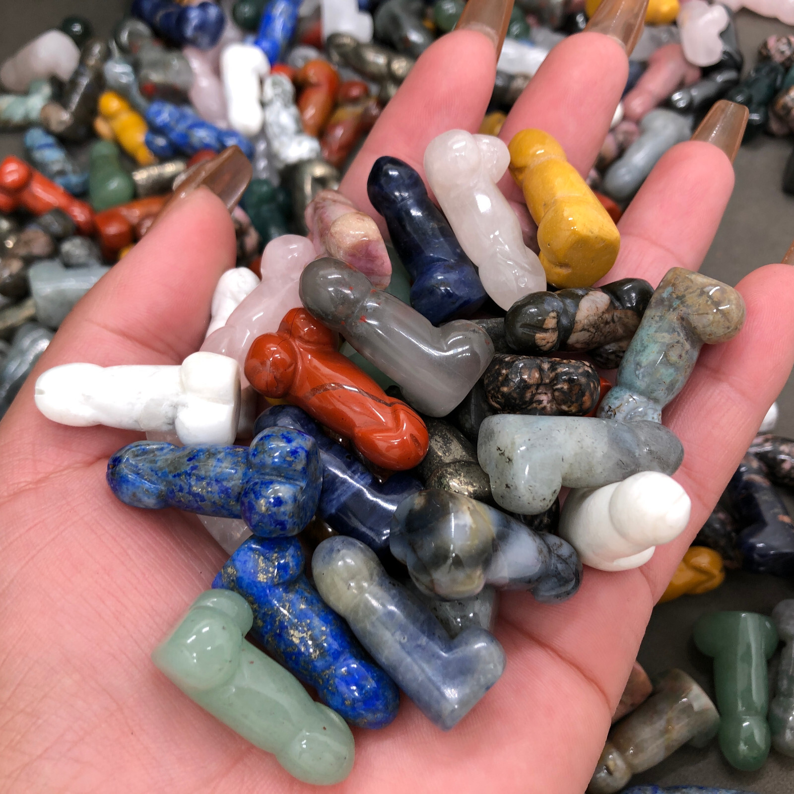 Natural Mix mini Mushroom Quartz Crystal Carved Skull Healing Random