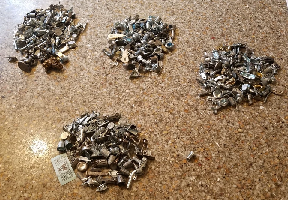 Juego de mesa MONOPOLY muchas piezas vintage 300+ Foto 4 de 4