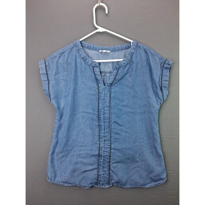 Blu Pepper Chambray Top Womens Medium Blue Crochet Trim V-Neck Cap Sleeve Blouse