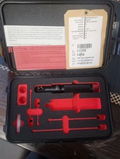 Red Range Roberts M808 Hand Held Illuminated 8x Magnifier