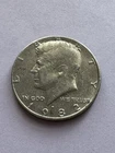 1982 P Kennedy Half Dollar (1) Clad Coins Circulated Very Nice!  N-78
