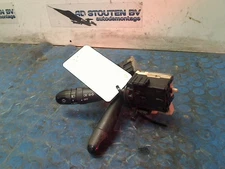 2004 Toyota Yaris Verso (P2) MPV 1.4 D-4D (1NDTV) COMBI SWITCH 173647 / 173648