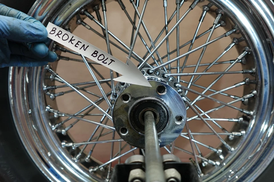 Llanta trasera 99-06 Harley Davidson Road King FLHRI 130/90 B16 (VER FOTO) Foto 3 de 4