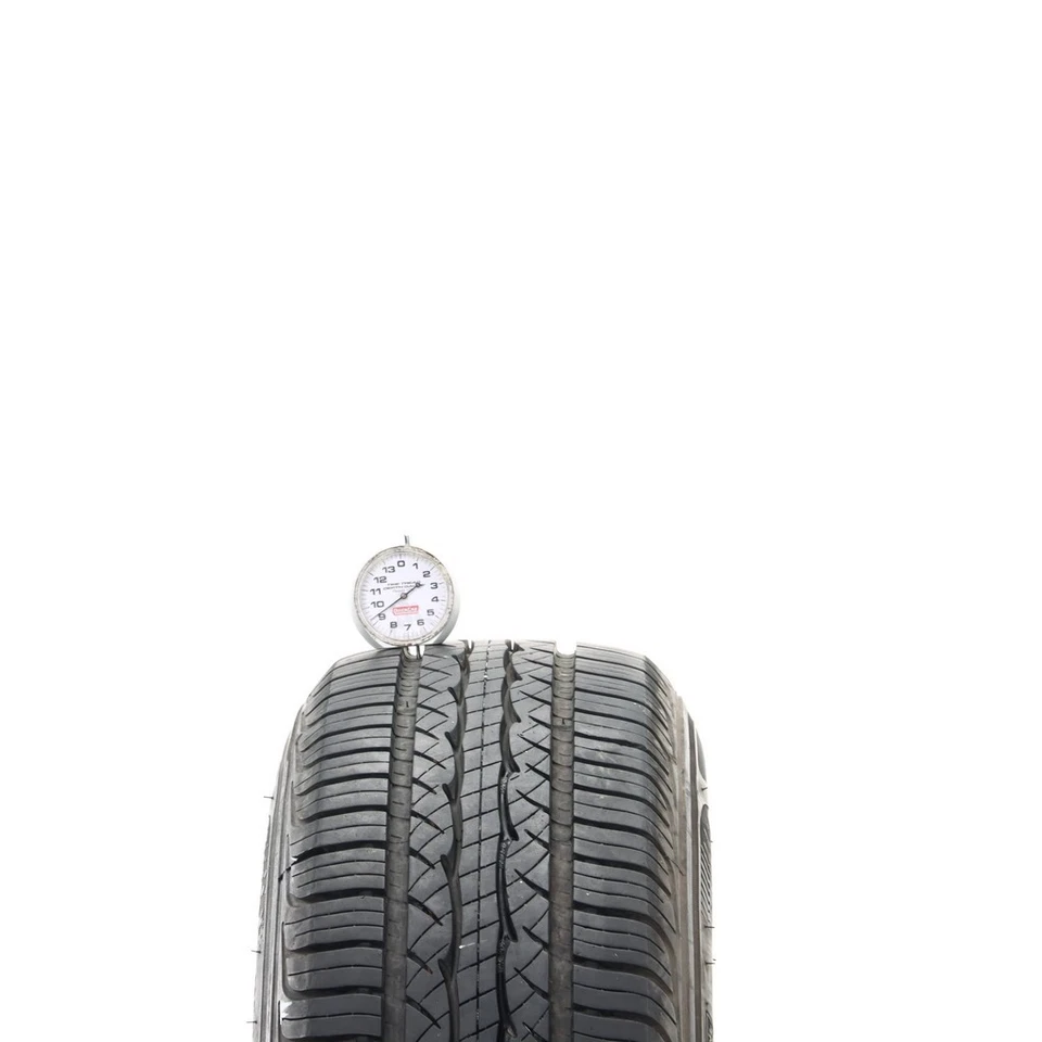 Usado 205/70R15 DieHard Silver Touring A/S 95T - 9/32 Foto 3 de 4