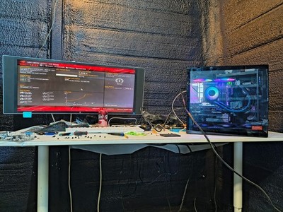 Black RGB Gaming PC   Ryzen 7600X3D / RX 9060 XT 16GB / DDR5 / 1TB NVMe