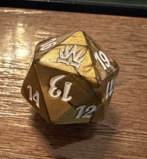 From the Vault LEGENDS Gold MTG Spindown Die d20 Life Counter Magic Gathering