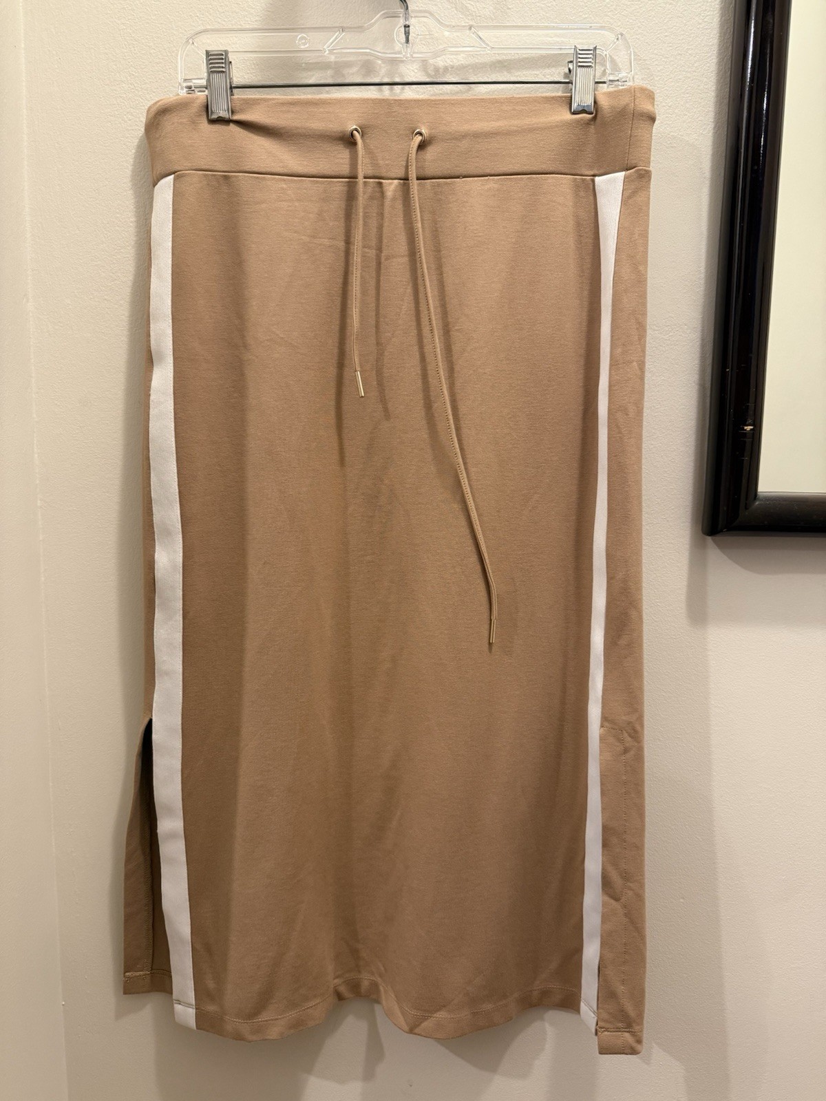 Anne Klein Womens Tan Midi Skirt M Elastic Waist Sport Stripe Stretch Pencil