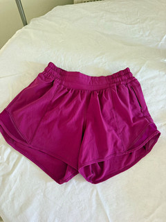 Lululemon Women’s Pink Running Shorts Drawstring Pockets size 4